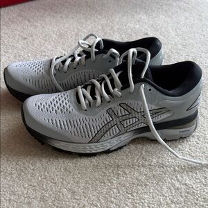 ASICS women’s Black and Gray Athletic Shoes